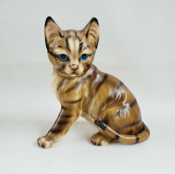 M. Takai Other - Midcentury M. Takai Porcelain Cat Life-Size Lifelike Signed 7-1/2" Kitten